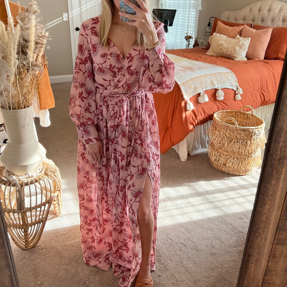 Pink Lily Floral Maxi Dress - Picture 4 of 8